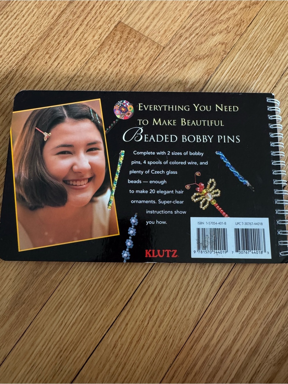 Girl’s beaded Bobby pin kit - Picture 3 of 4